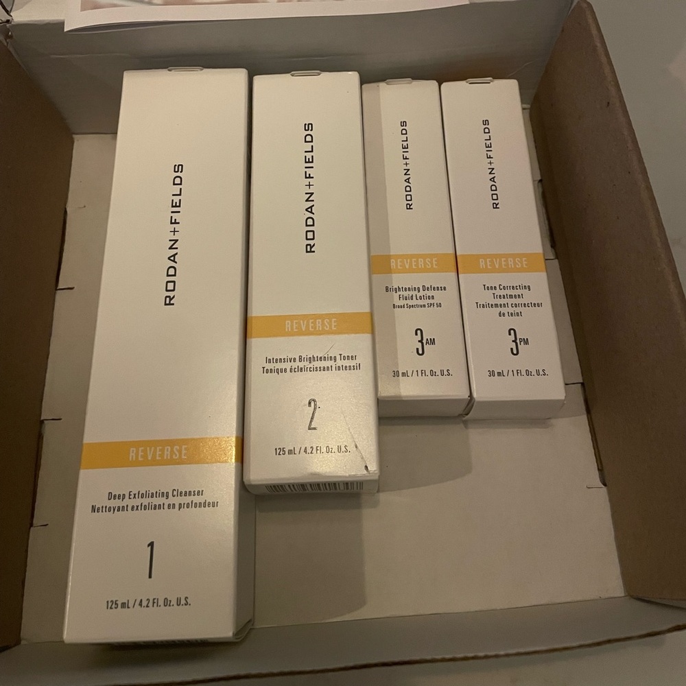 Rodan + Fields Reverse Regimen